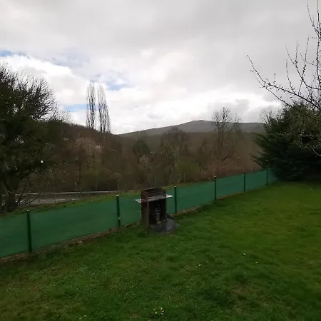 Alojamientos Marel Sanabria Дом отдыха